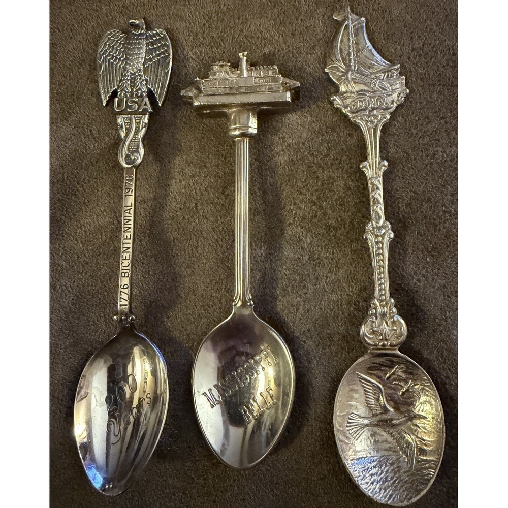 Vintage Lot 14 Collectible Spoons Souvenir Silver Plated 3.75"-5" - Picture 4 of 11